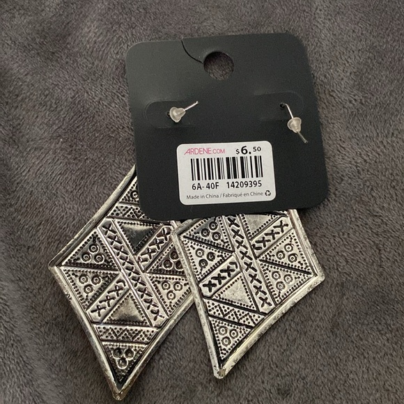 Ardene boho dangly earrings - Picture 2 of 2